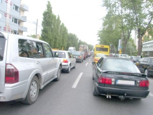 Poliţia Locală schimbă regulile în Mamaia: 2 benzi de mers către Năvodari şi 3 înapoi